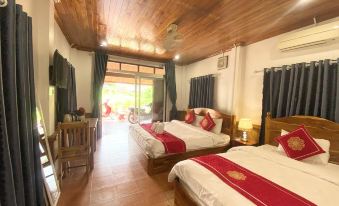 That Luang Place House
