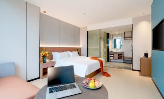 City Livable Hotel (Guigang High-speed Railway Station Wanda Plaza)