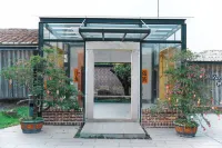 Skyscape Land Hotels in Yunxiao