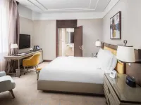 The Hotel Galleria Jeddah, Curio Collection by Hilton - Pool