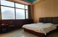 Dongxiang Autonomous County Minglong Hotel - 2 stelle