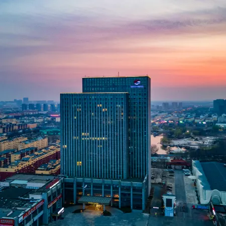 Xinyu Baoli Hotel