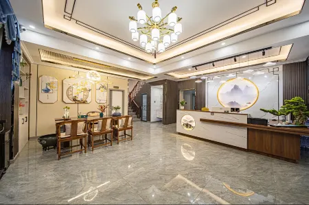 Chuxiong Yunmeng Bay Inn Отели рядом с достопримечательностью «Chuxiong Normal University (Yangguang Avenue)»