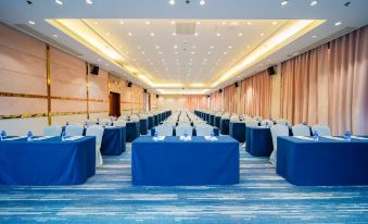 Hiyet Oriental Hotel(Xingzhong Square Huafa commercial store)