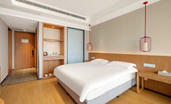 Xinxin E-sports · Cinema Hotel (Yigao Square Branch, South Huaihai Road)