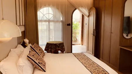 Liyi Tongmiao Courtyard