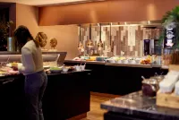 Van der Valk Hotel Leusden - Amersfoort - Завтрак