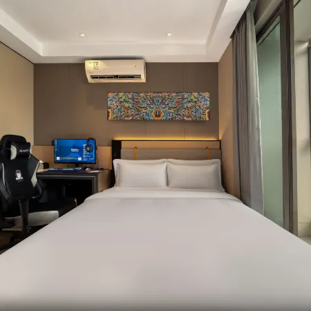 ReMAX Remai E-Sports Hotel (Cixi Century Jinyuan)