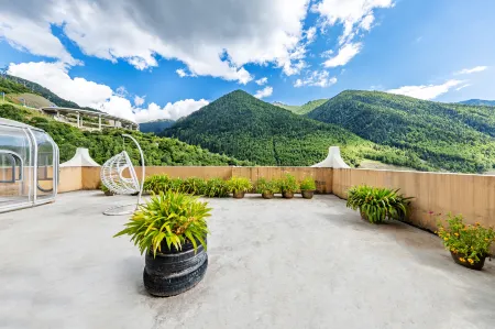 The Inn Boutique in twilight Отели рядом с достопримечательностью «Changping Valley»