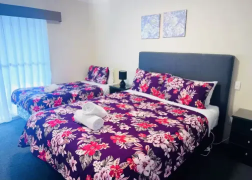 Merivale Court One Bedroom Apartment-Unit7