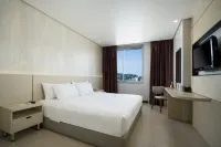 Swiss-Belexpress Jayapura Hotels in 