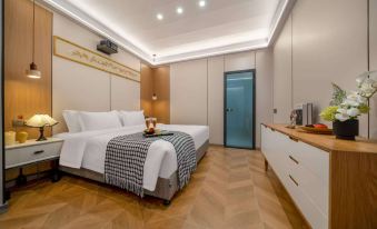 Yunhuju (Fengdu Nantian Lake Scenic Area)