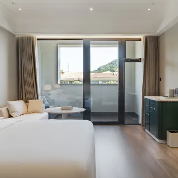 The Dragon Hotel Wuyi Hot Spring
