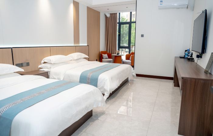 Xizhou Hongyan Hotel (Little Western Paradise)