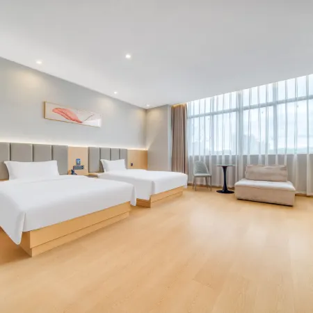 Dao County Baoli Hotel