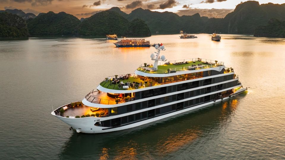 Venus Cruises Halong Bay by Venus Group