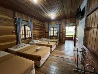 Tjapoeng Resort Pancawati Hotels in Caringin