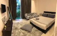 Stay in KK Studio Room near Airport and Tg Aru Beach - Пляж