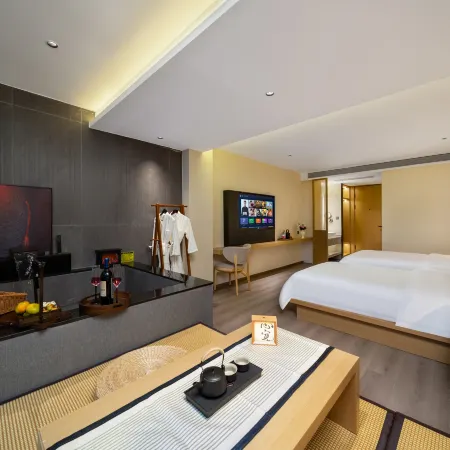 Changxing Yunding Holiday Hotel (Taihu Longzhimeng Amusement Park)