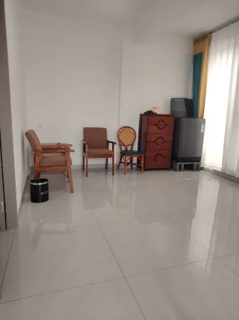 Nanxiong Yiju Homestay Отели рядом с достопримечательностью «Zhuji Ancient Lane»