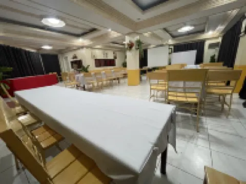 Teresita Santos Resort (formerly Villa Teresita Resort)