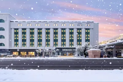 如家商旅酒店（哈爾濱中央大街火車站機場巴士店） 鄰近哈爾濱市革命遺址第一女子中學遺址的酒店