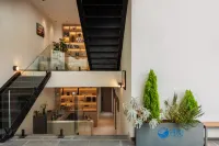 Dali Lixiu Homestay (Xizhou Guzhen Shop)