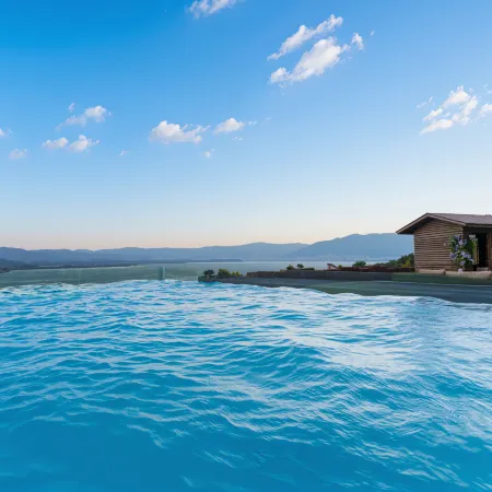 Dali  Hillside Sea View Resort