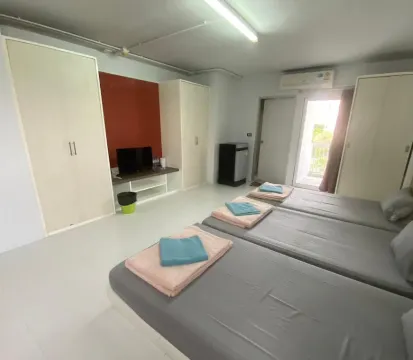 เอ็กเซกคิวทีฟ สำหรับ 3 คน 