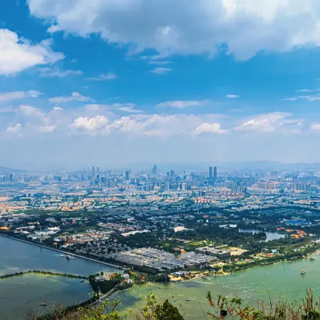 Moshang Qingju Hotel (Kunming South High-speed Rail Station Qichu Yunnan First City Branch)