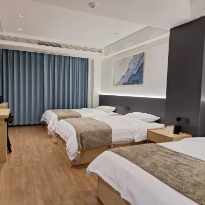 Mingjing Zehui Hotel (Zhangjiajie Eternal Love Scenic Area) Hotels near BETTER HEALTHY TIME