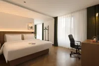芒琬雲端觀景|MANG WAN HIGHVISTA 美宿（芒市廣場店） 酒店