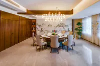 Three Kingdoms Grand Hotel (Hanzhong Central Plaza) - breakfast