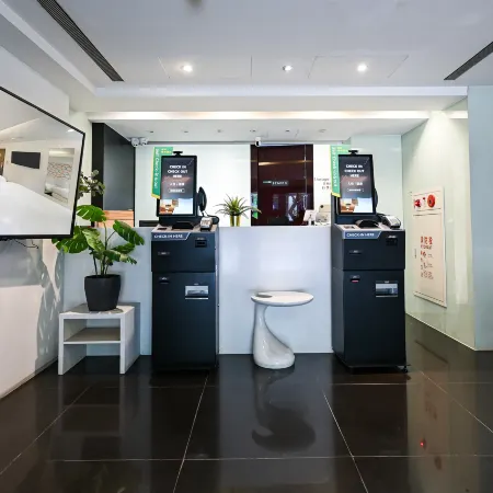 CHECK inn Express Taipei Yongkang Отели рядом с достопримечательностью «Станция метро Dongmen»