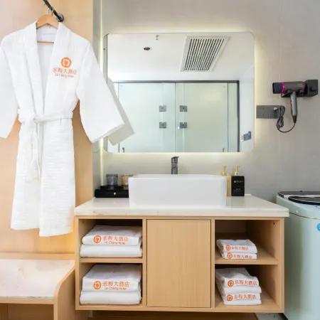 Liucheng Hotel