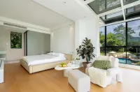 Pure Garden