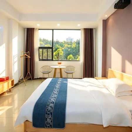 Lang Shan Shun Fei Hotel