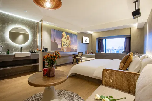 Huafei Zhixuan Hotel (Guiyang Huarun MixC) - Esport