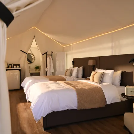OASIS GLAMPING