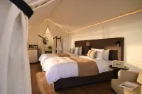 OASIS GLAMPING