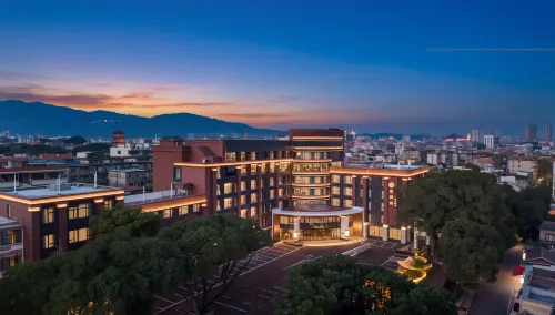 Blossom Manoir Quanzhou West Street