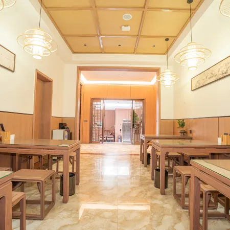 Dengfeng Qianyu Qianxun Homestay (Songshan Shaolin Scenic Area)