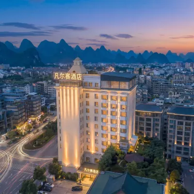 Versailles Hotel (Guilin Two Rivers and Four Lakes Railway Station Branch) Hotels near Guilin Train Station
