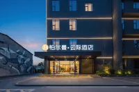 Platinum Hotel Yunji