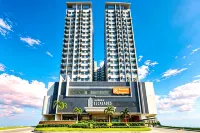 Home Me Suites at Aurora Escalades Near LRT-2 Cubao - 3-Star