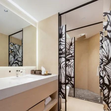 MEHOOD LESTIE Hotel‌