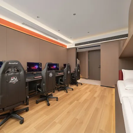 Yueta H E-Sports Hotel