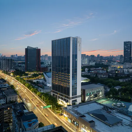Hefei Baohe Wanda Ma'anshan Road Atour Hotel