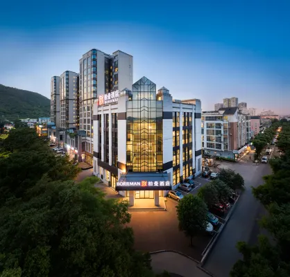 BORRMAN hotel (Liuzhou Luzhai Store) - Bãi đậu xe