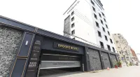 Masan Brooks Hotel - Parkering